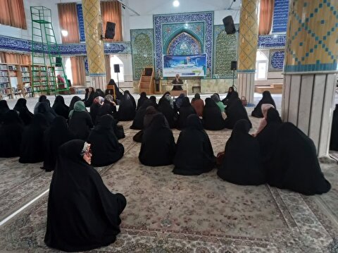 معرفی ستاد در جشن های دهه کرامت بانوان زنجان