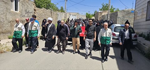 اهالی روستای کاوند بخش مرکزی شهرستان زنجان ، میزبان پرچم متبرک حرم مطهر امام حسین(ع)