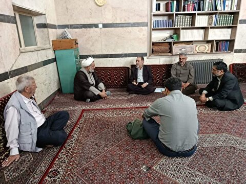 برگزاری جلسات هماهنگی با متولیان و هیئت امناء مساجد شهر زنجان