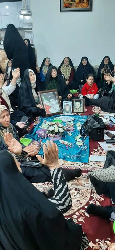 برگزاری نشست خواهرانه ای برای امام حسین(ع) در شهر قیدار