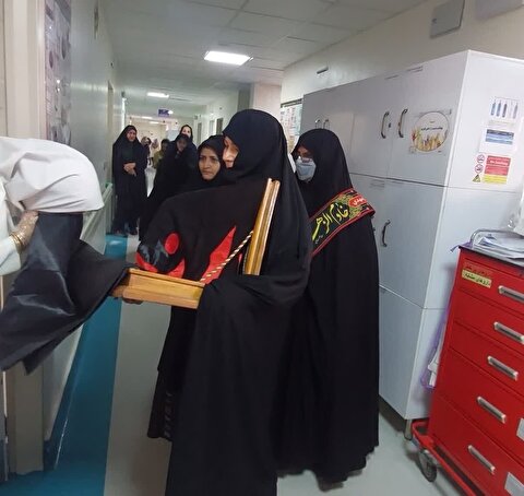 عیادت بانوان خادم از بیماران بستری در بیمارستان امام حسین(ع) زنجان