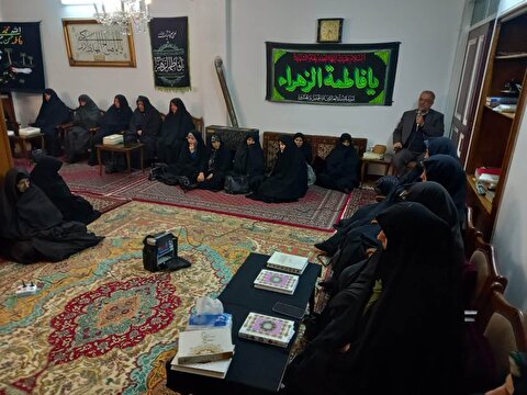 معرفی ستاد در روضه ها و جلسات مذهبی بانوان شهرستان زنجان