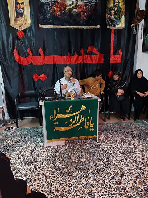 معرفی ستاد در روضه ها و هیئات مذهبی بانوان شهر زنجان